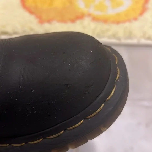 Dr. Martens faux fur Chelsea boots - Picture 10 of 10